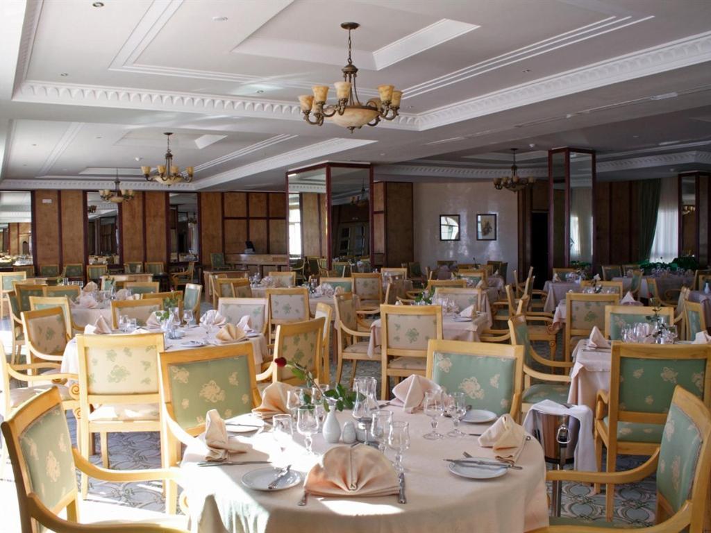 Les Oliviers Palace Sfax Exterior photo